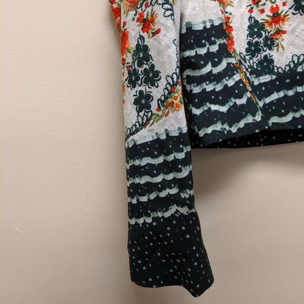 Jacket - Picture 2 of 8